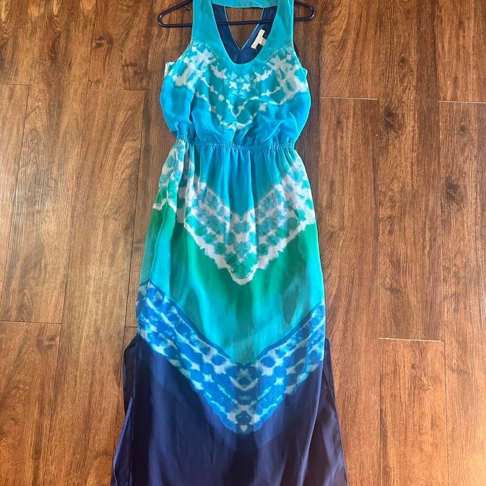 Womens size 4 Banana Republic sleeveless maxi dress